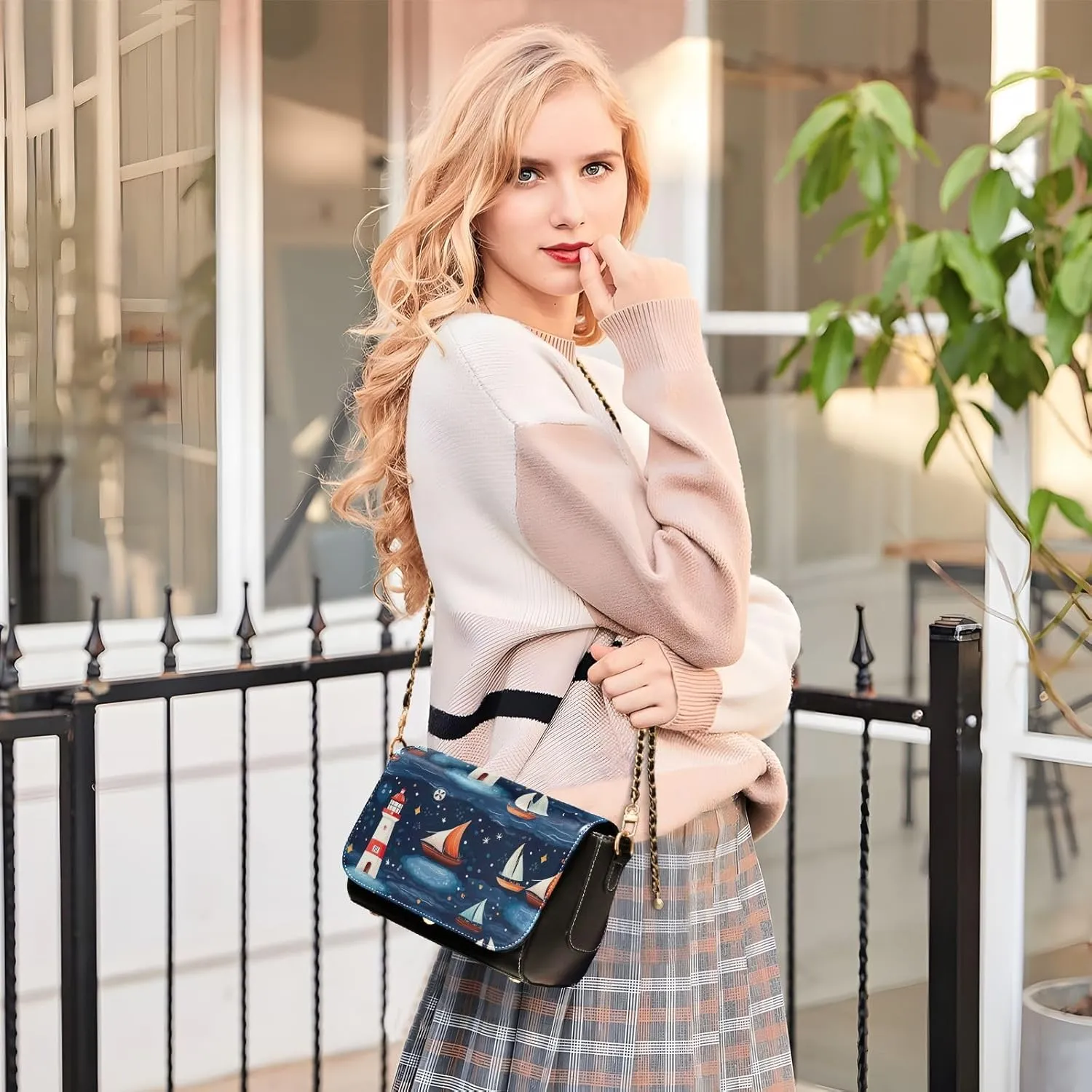 Buildings and Houses in Water Crossbody Bag with Chain Strap, Leather Ladies Crossbody Bags, Summer Crossbody Bags for Women