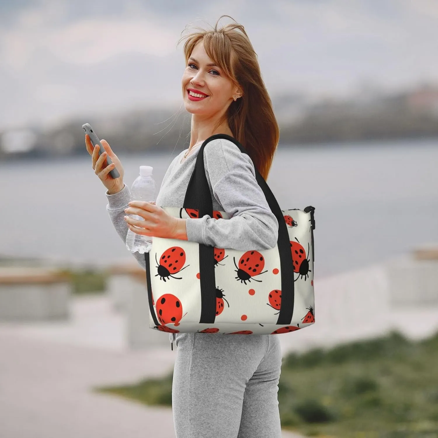 Gym Bags Small Ladybugs Pattern Duffel Bag Overnight Bag with Shoe Compartment Carryon Bag for Men Women