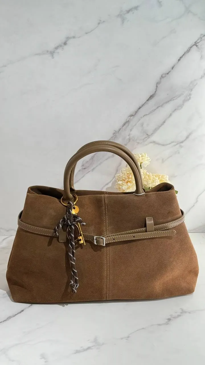 LuxeSuede – Premium Suede and Leather Handbag with Adjustable Strap