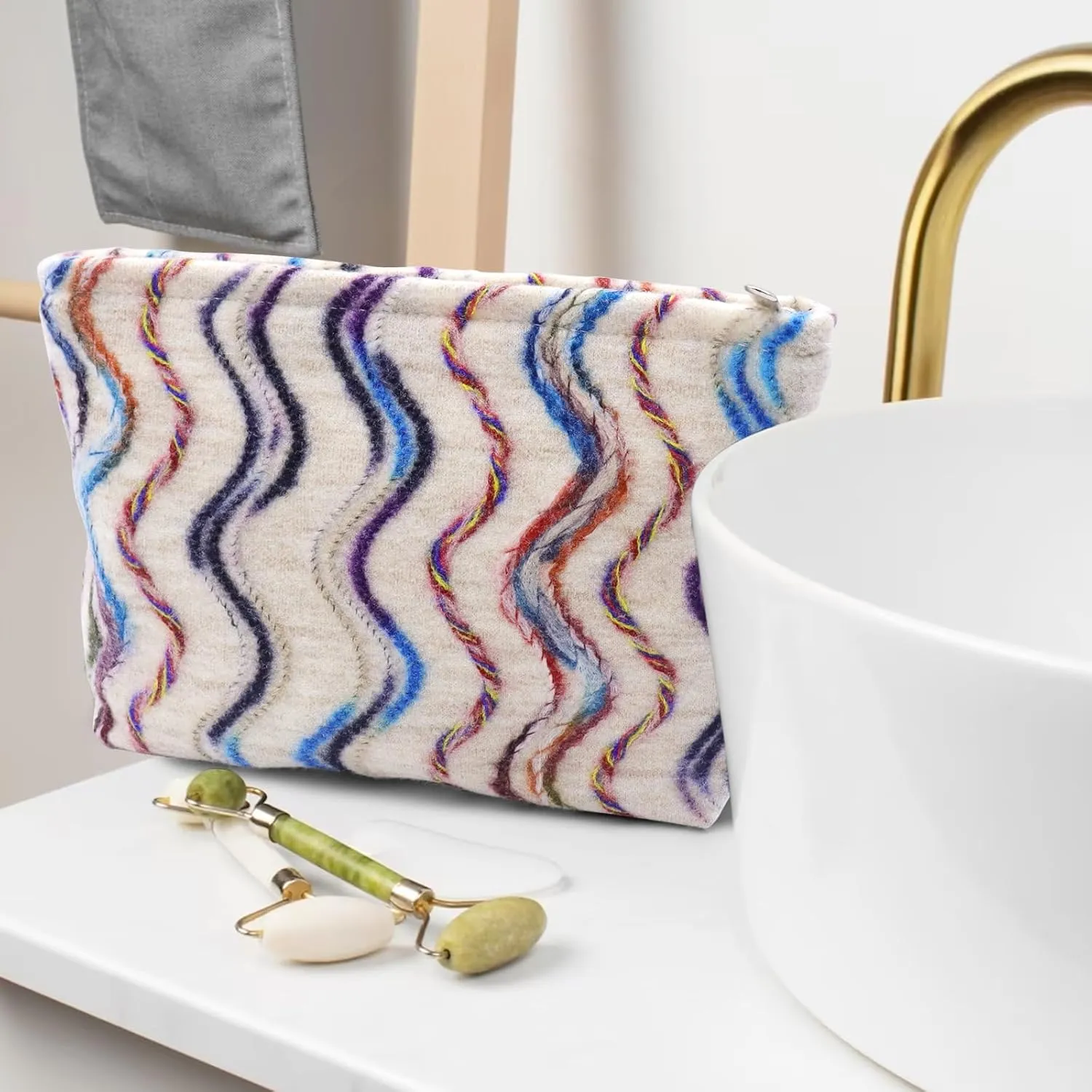 Makeup bag, Cosmetic Bags for Women Girls, Rainbow Makeup Bag, Cosmetic Organizer Bag Zipper Pouch