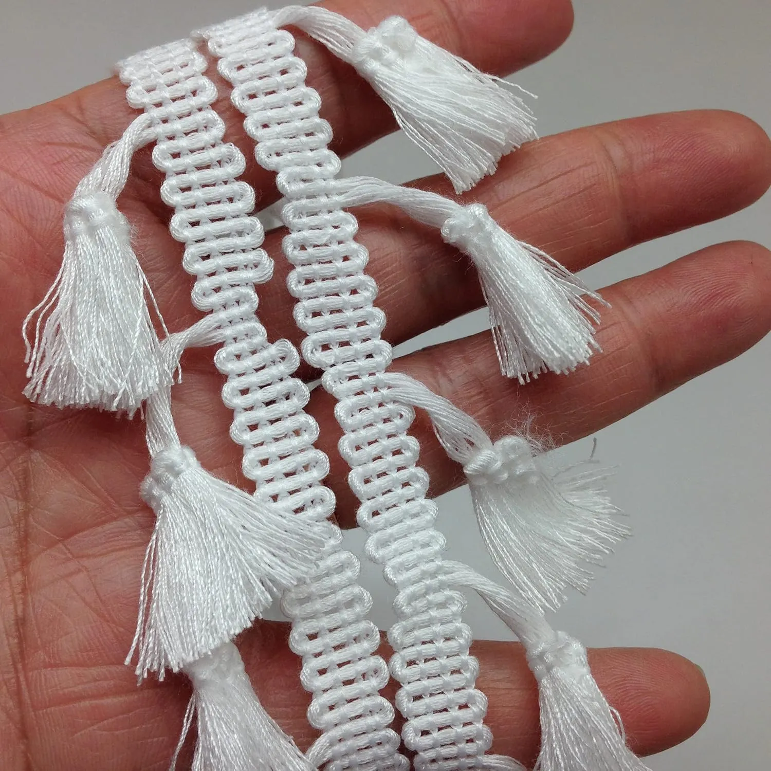 PEPPERLONELY 2 Yards Tassel Fringe Trim Cotton Lace for Women Dress, Cloth, Bags, Curtain, Home Decor and Other DIY Craft Supply, White