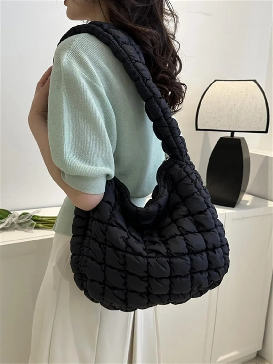 Puffer Tote Bag Women Quilted Shoulder Bags Puffy Bubble Pleated Purse Nylon Padding Cloud Crossbody Bag 2025