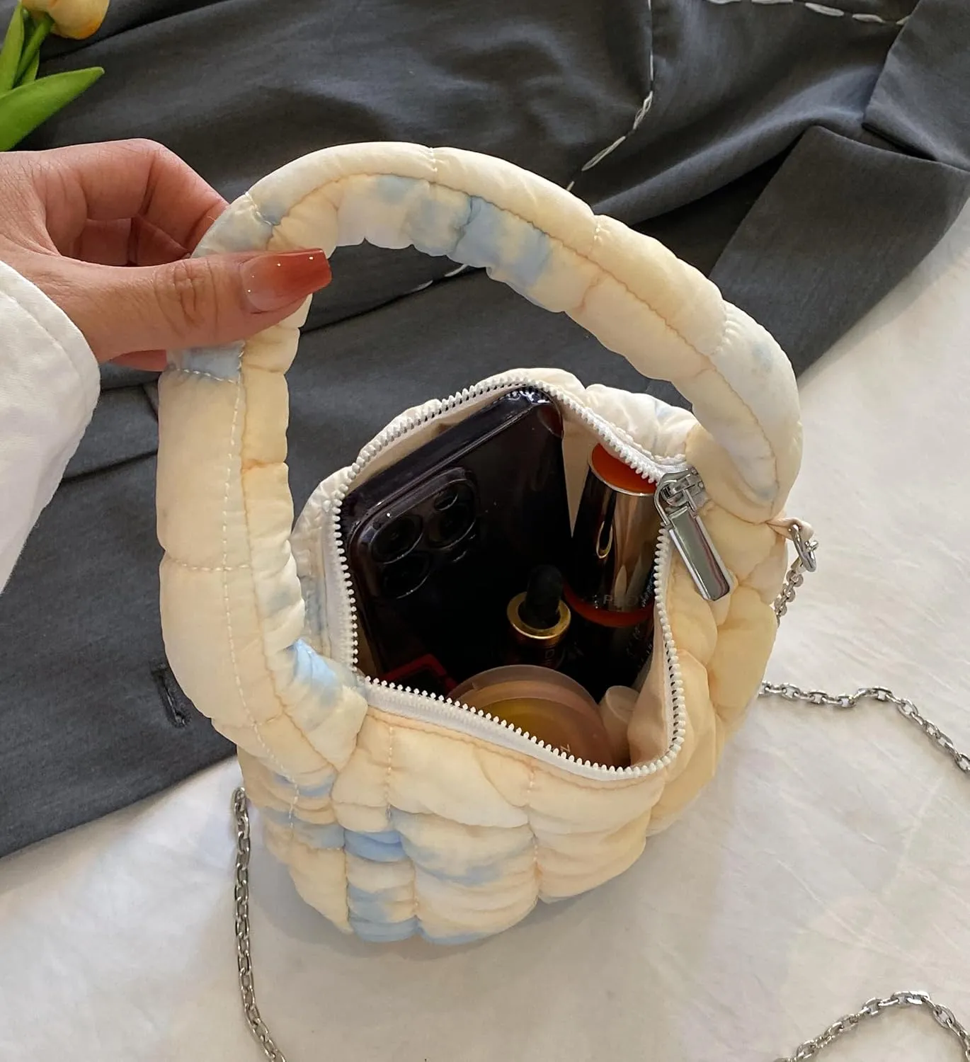 Quilted Tote Bag for Women Puffer Bag Lightweight Padding Shoulder Purse Hobo Bags Satchel Handbag Cloud Bags with Zip 2025