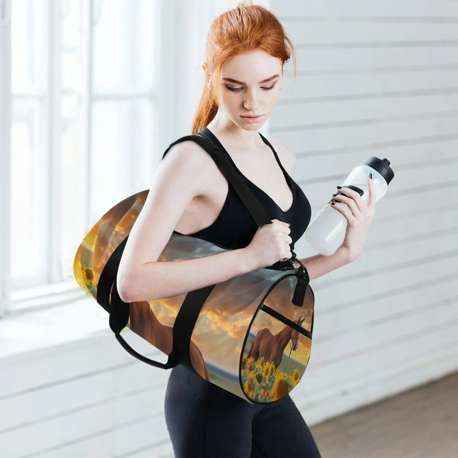 Round Duffel Sports Bag Sunflower Horse Lightweight with Inner Pocket Gym Bag for Men Women Duffle Bag for Travel Sports
