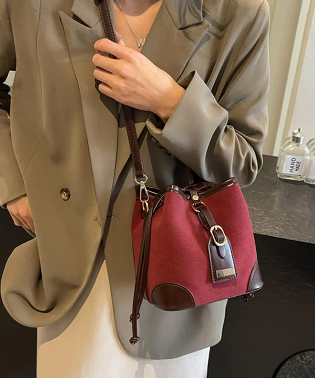 Small Suede Satchel Shoulder Bag Purse for Women Winter Fall Crossbody Bag Shoulder Bag Suede Tote Bag Handbag Bucket Bag