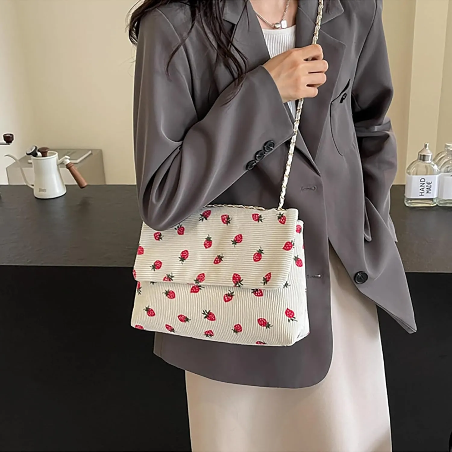 Strawberry Purse Corduroy Tote Bag for Women Cute Aesthetic Crossbody Bag Fashion Chain Shoulder Handbag Canvas Wallet