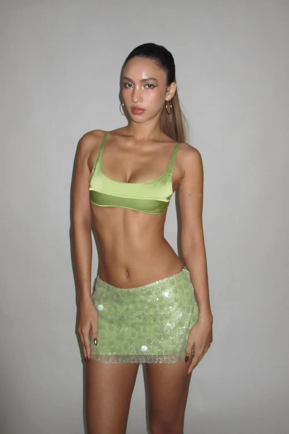 Women's Sparkly Sequins Bodycon Mini Skirts Sexy Side Split Tie Up Low Rise Skirt Fashion Short Hip Party Skirt